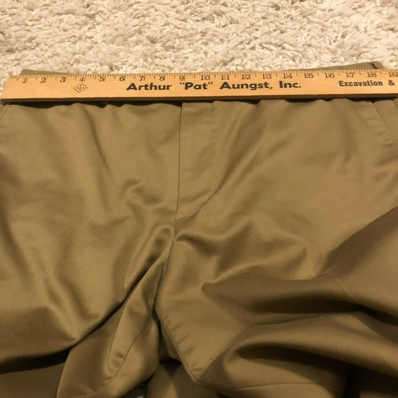 Men's Lands End Traditional Fit Dress Pants Sz 38 Khaki - Picture 4 of 5